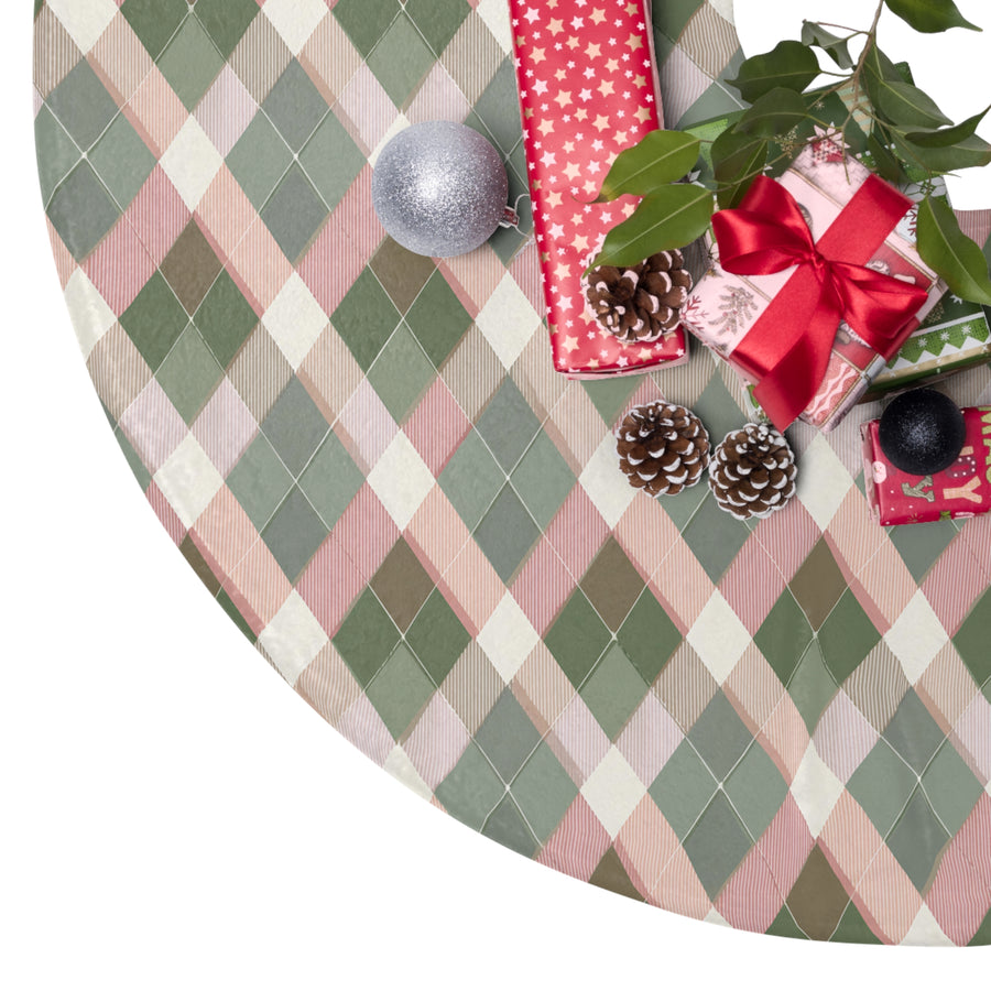 Yuletide Wonder- Chic Plaid Christmas Tree Skirt - Holiday Decor, Festive Home Accents, Gift for Tree Lovers, Christmas Decoration, Cozy Seasonal Decor