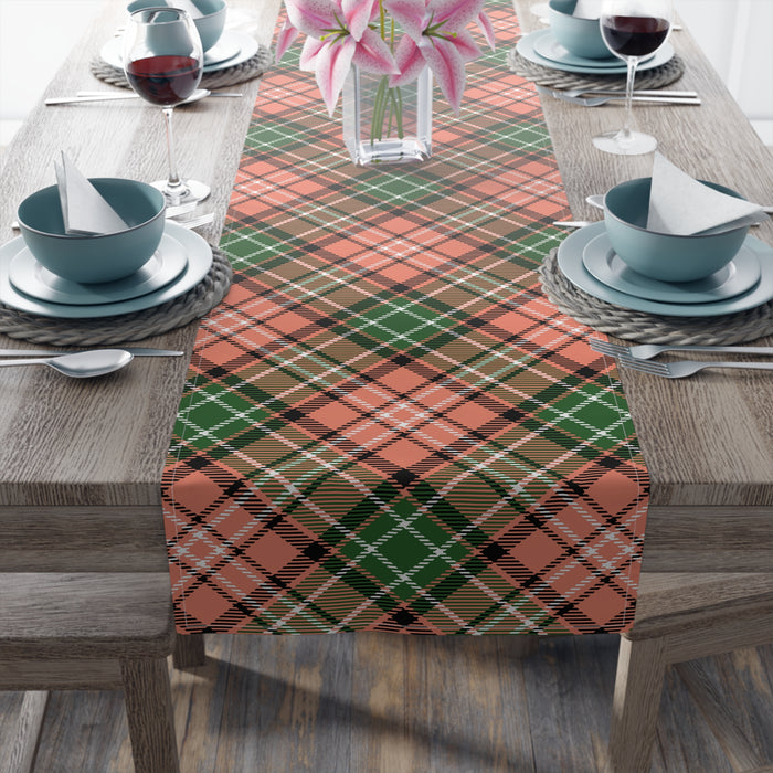 Hearth & Heritage Cozy Holiday Table Runner - Seasonal Plaid Design